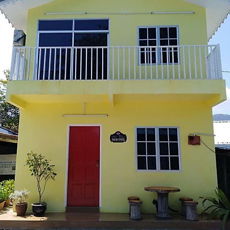 M'S Place Chalet Bed&Breakfast 조지타운 외부 사진
